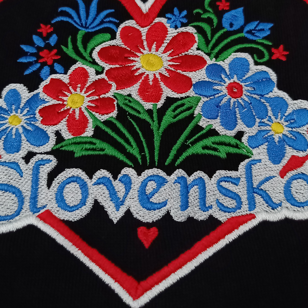 Vyšívaná dámska mikina, vyšívaný dizajn SRDCE SLOVENSKO